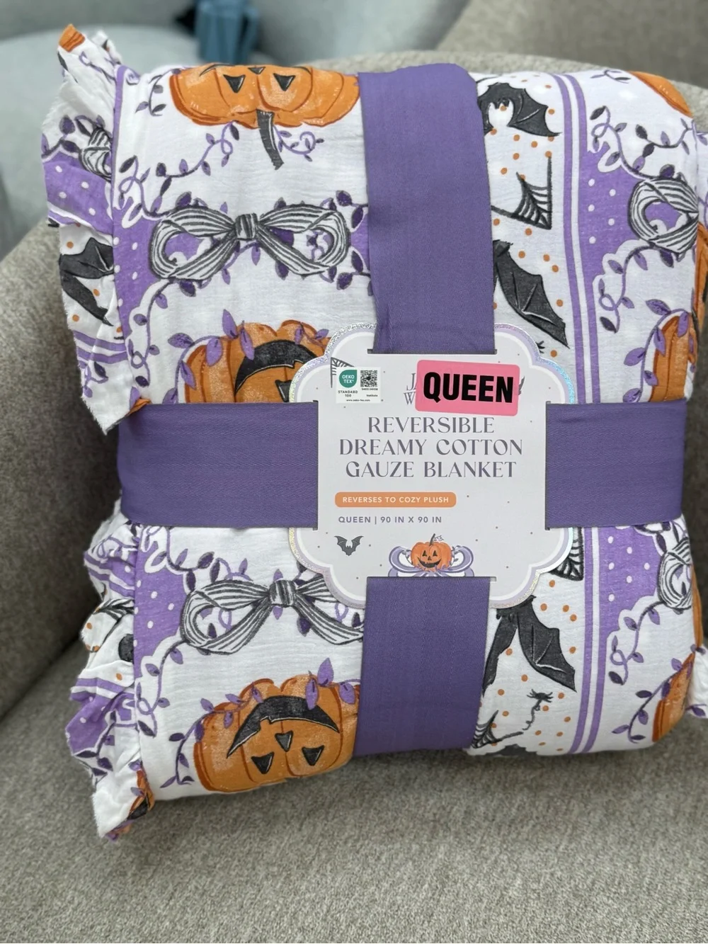 Reversible Dreamy Cotton Gauze Queen Blanket - Purple Halloween Pumpkin Print